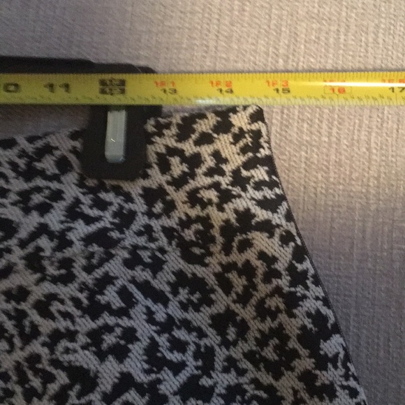 Abercrombie and Fitch Mini Skirt - Picture 4 of 7